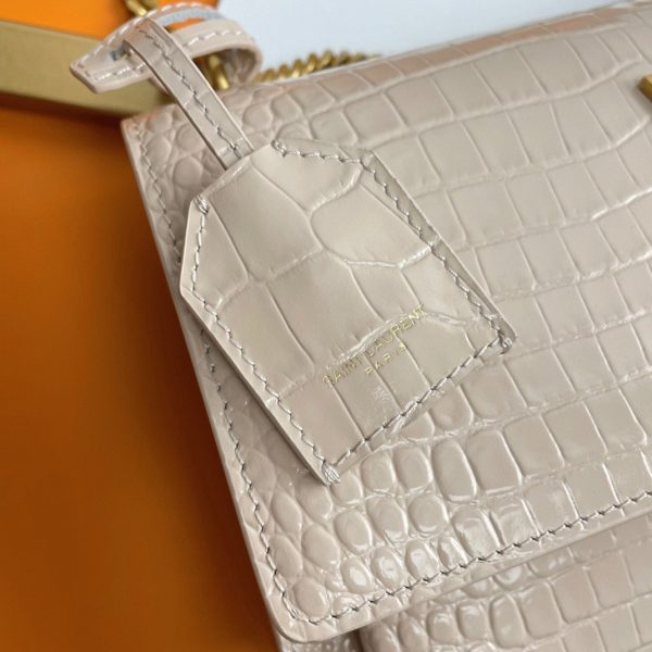 Sac Saint Laurent Sunset Medium à Chaîne en Cuir Embossé Crocodile Beige – Image 2