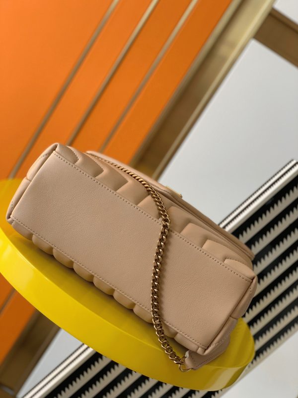 Réplique Sac Saint Laurent LouLou Small à Chaîne en Beige – Image 2
