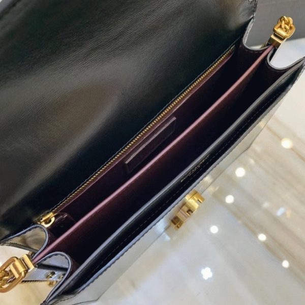 Contrefaçon Sac Saint Laurent Cassandra Medium à Chaîne en Noir – Image 6