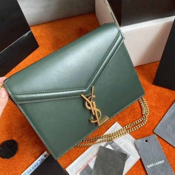 Fausse Sacoche Saint Laurent Cassandra Medium à Chaîne en Vert – Image 7
