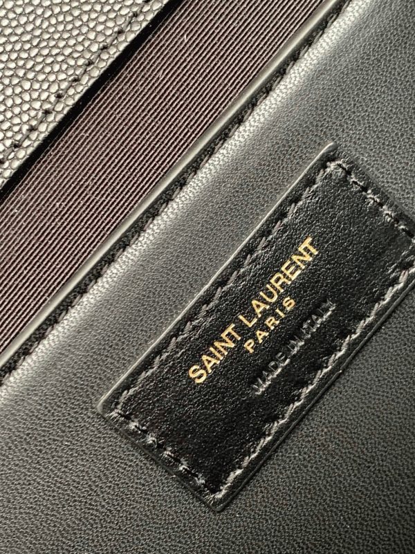 Fausse Sacoche Saint Laurent Envelope Medium en Noir – Image 10