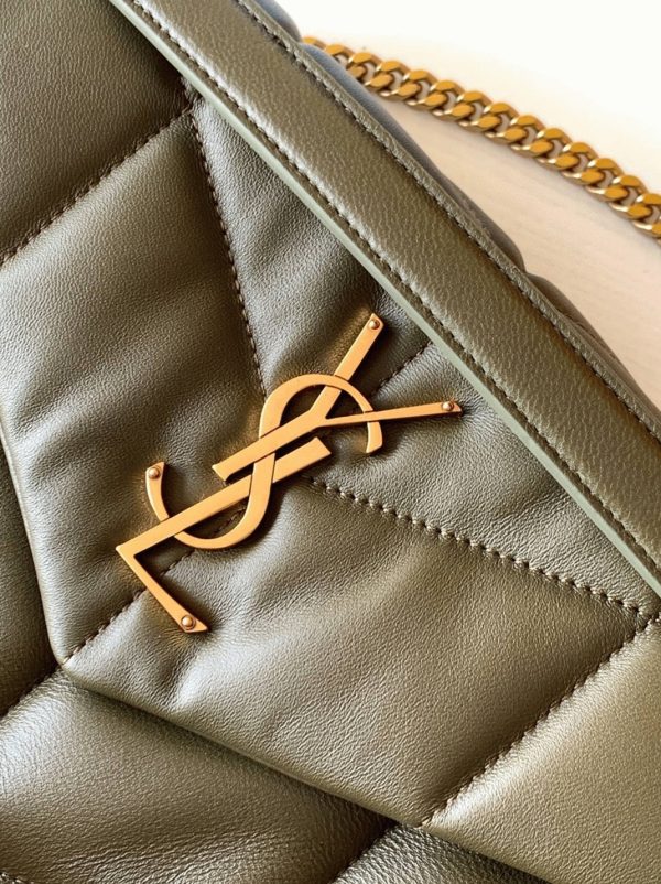 Sac Saint Laurent Puffer Small à Chaîne en Cuir d’Agneau Vert Armée – Image 7