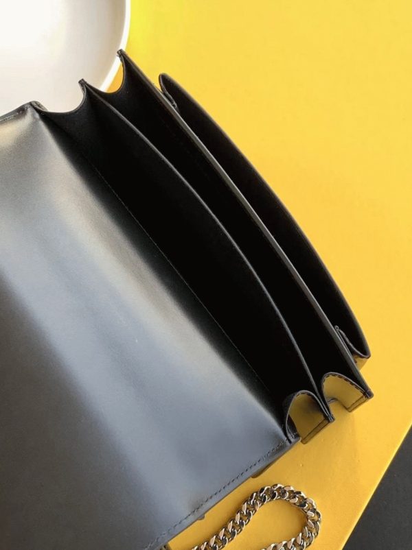 Sac Saint Laurent Sunset Medium à Chaîne en Cuir de Veau Noir – Image 9