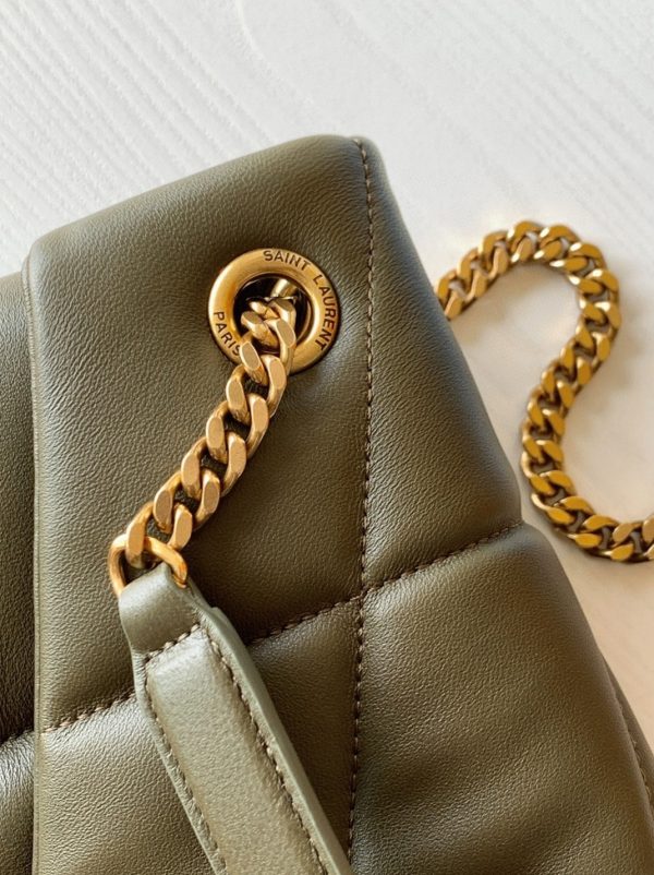 Sac Saint Laurent Puffer Small à Chaîne en Cuir d’Agneau Vert Armée – Image 2