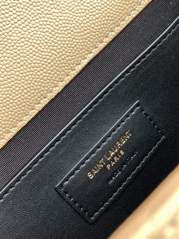 Réplique Sac Saint Laurent Envelope Small en Beige – Image 7