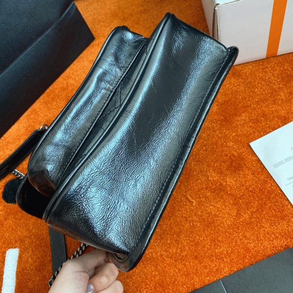 Réplique Sac Saint Laurent Niki Baby à Chaîne en Noir – Image 2
