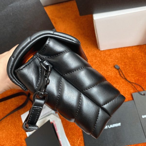 Fausse Sacoche Saint Laurent LouLou Toy avec Bandoulière en Noir Intégral – Image 4