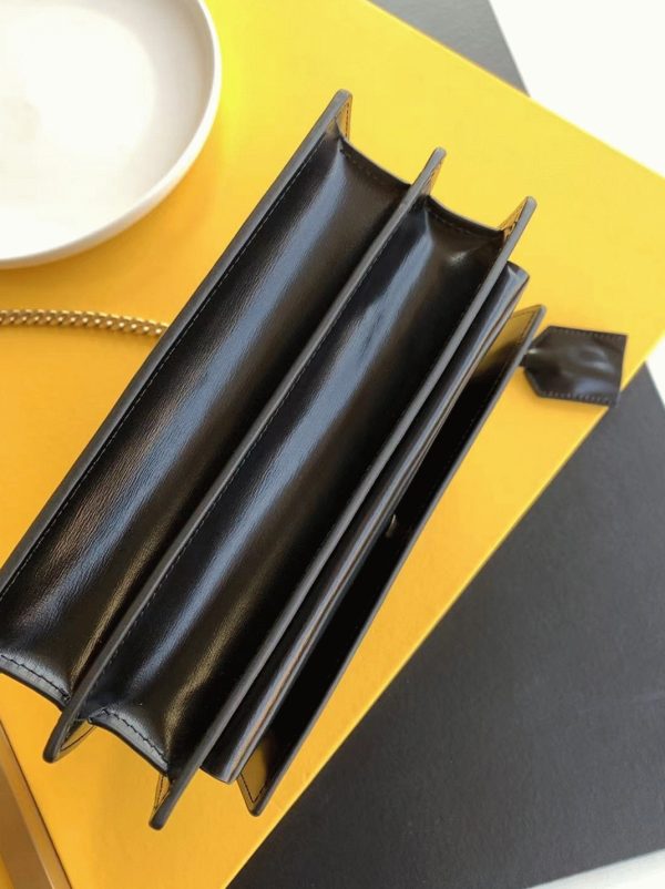 Sac Saint Laurent Sunset Medium à Chaîne en Cuir de Veau Noir – Image 5