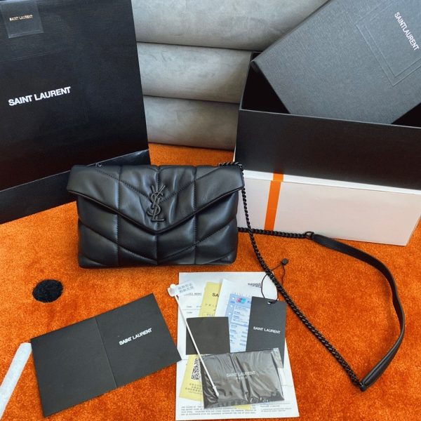 Sac Saint Laurent Puffer Toy Noir Intégral en Cuir d’Agneau Matelassé – Image 7