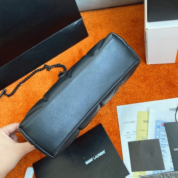 Sac Saint Laurent Puffer Toy Noir Intégral en Cuir d’Agneau Matelassé – Image 4