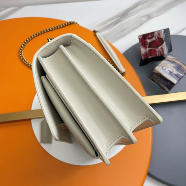 Sac Saint Laurent Sunset Medium à Chaîne en Cuir de Veau Blanc – Image 8