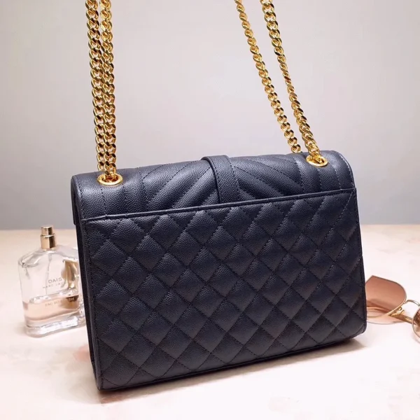 Fausse Sacoche Saint Laurent Envelope Medium en Marine – Image 5