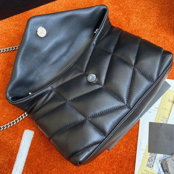 Sac Saint Laurent Puffer Toy en Cuir d’Agneau Matelassé Noir – Image 5