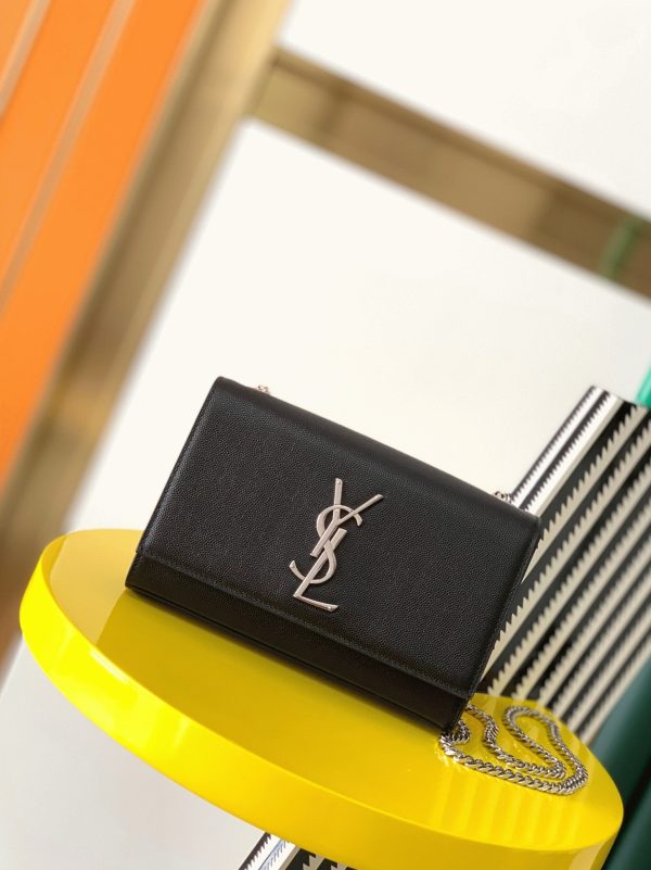 Contrefaçon Sac Saint Laurent Kate Small à Chaîne en Noir – Image 5