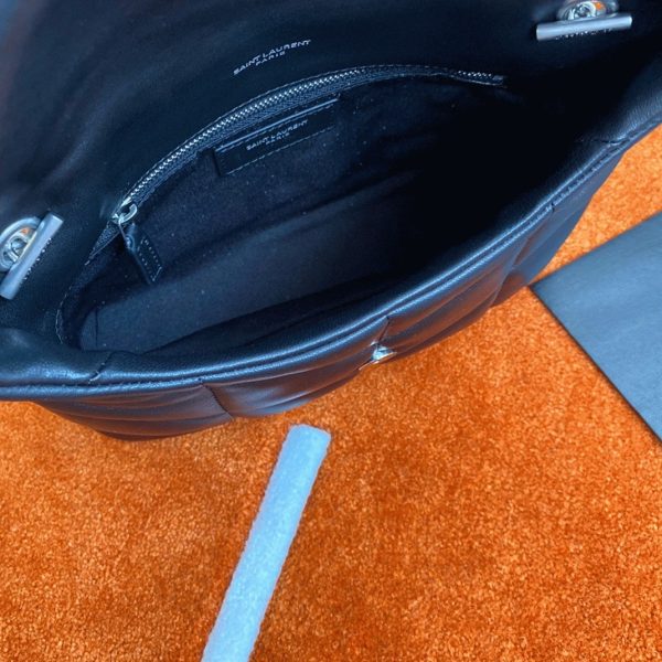 Sac Saint Laurent Puffer Toy en Cuir d’Agneau Matelassé Noir – Image 2