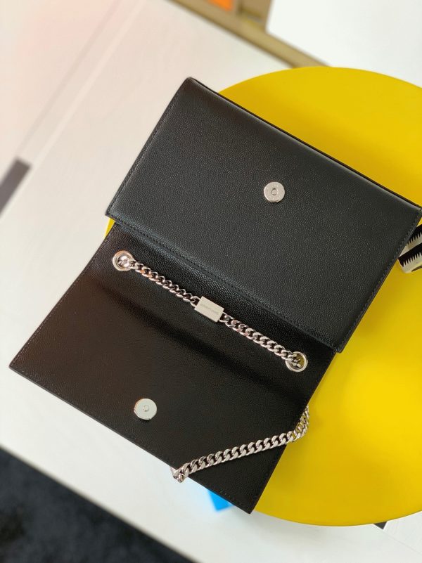 Contrefaçon Sac Saint Laurent Kate Small à Chaîne en Noir – Image 2