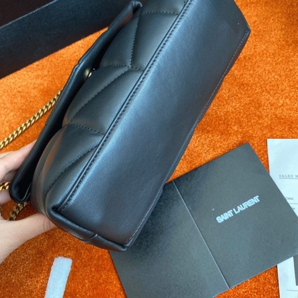 Sac Saint Laurent Puffer Toy en Cuir d’Agneau Matelassé Noir – Image 7