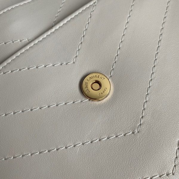 Fausse Sacoche Saint Laurent Niki Medium à Chaîne en Blanc – Image 11