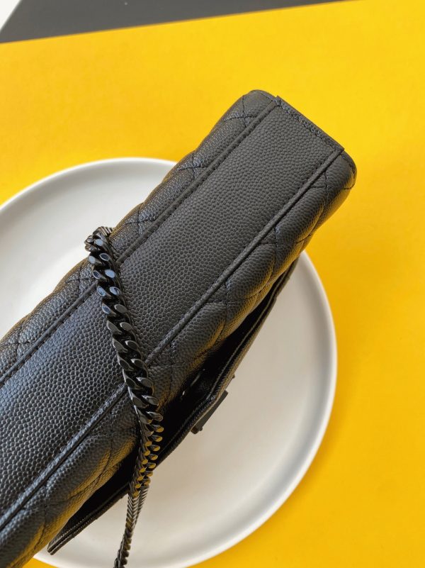 Fausse Sacoche Saint Laurent Envelope Small Noir avec Ferrures Noires – Image 7
