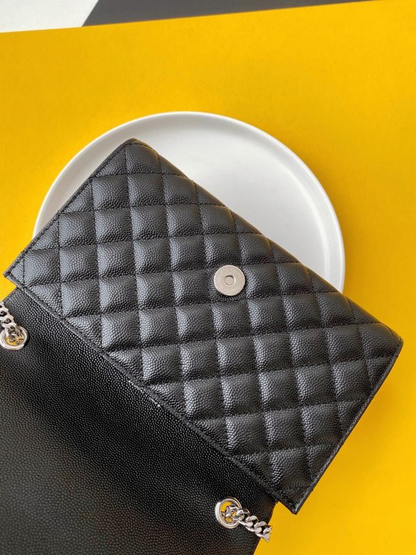 Contrefaçon Sac Saint Laurent Envelope Small en Noir – Image 3