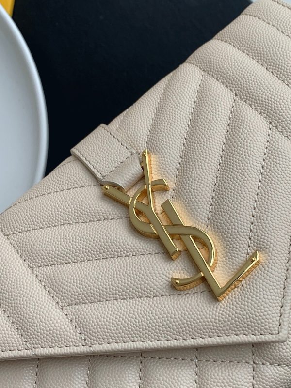 Fausse Sacoche Saint Laurent Envelope Small en Blanc – Image 4