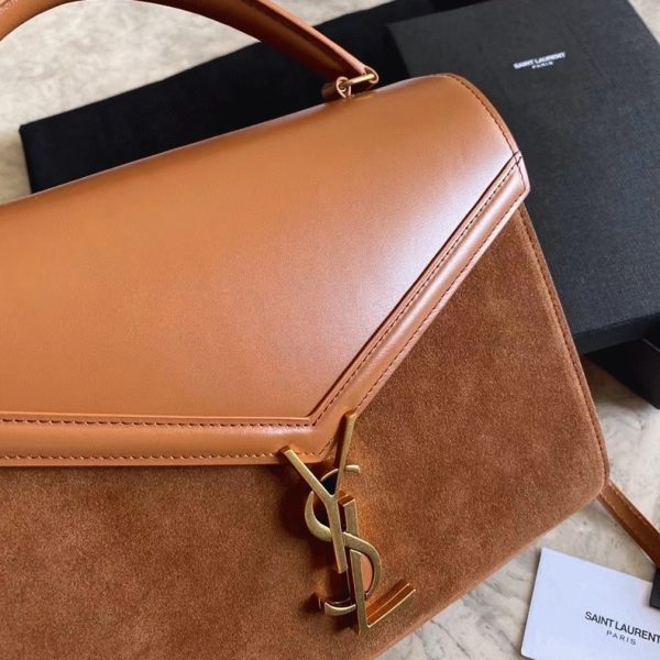 Contrefaçon Sac Saint Laurent Cassandra Medium en Daim Marron – Image 9