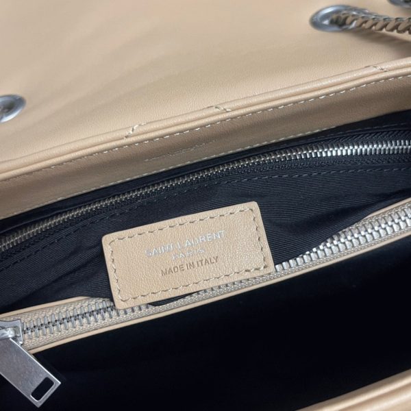 Contrefaçon Sac Saint Laurent LouLou Medium à Chaîne en Poudre – Image 8