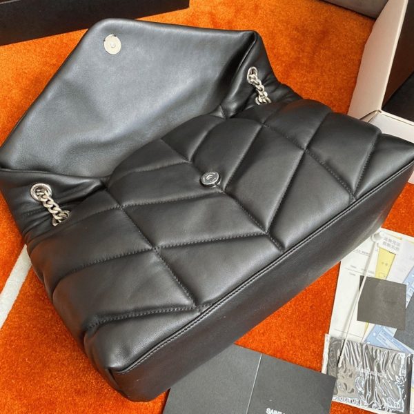 Sac Saint Laurent Puffer Medium à Chaîne en Agneau Noir – Image 7