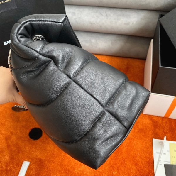 Sac Saint Laurent Puffer Medium à Chaîne en Agneau Noir – Image 5