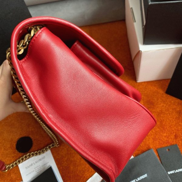 Contrefaçon Sac Saint Laurent Niki Medium à Chaîne en Rouge – Image 5