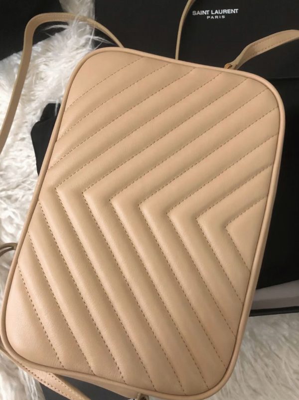 Réplique Sac Saint Laurent Lou Camera en Beige – Image 6