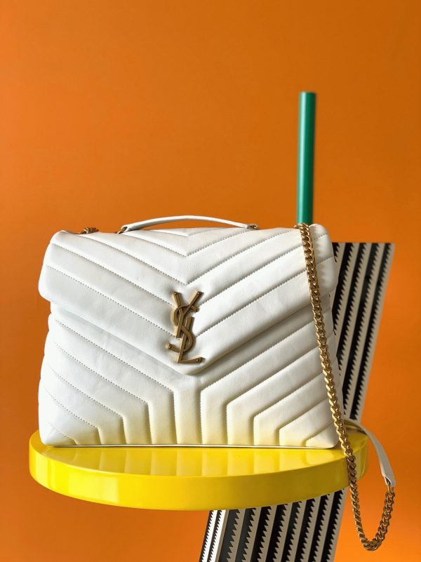 Réplique Sac Saint Laurent LouLou Medium à Chaîne en Blanc – Image 6