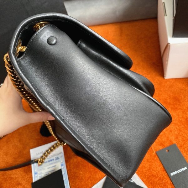 Réplique Sac Saint Laurent Niki Medium à Chaîne en Noir – Image 3