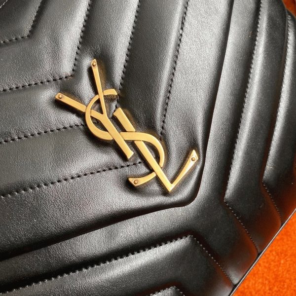 Fausse Sacoche Saint Laurent LouLou Medium à Chaîne en Noir – Image 9