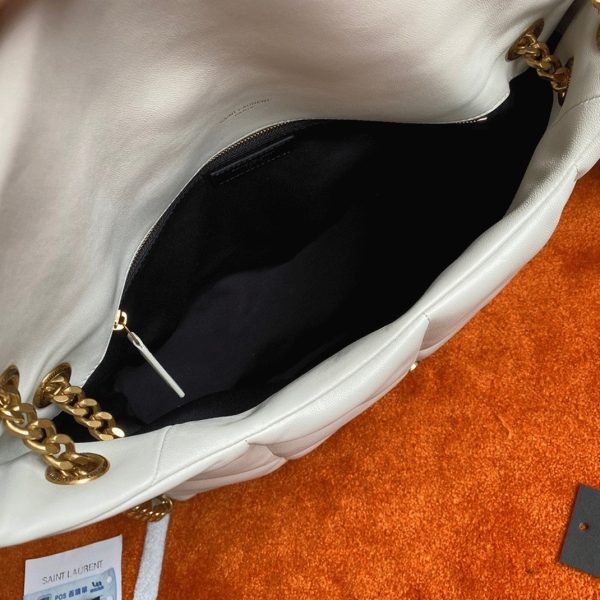 Sac Saint Laurent Puffer Medium à Chaîne en Cuir d’Agneau Blanc – Image 8
