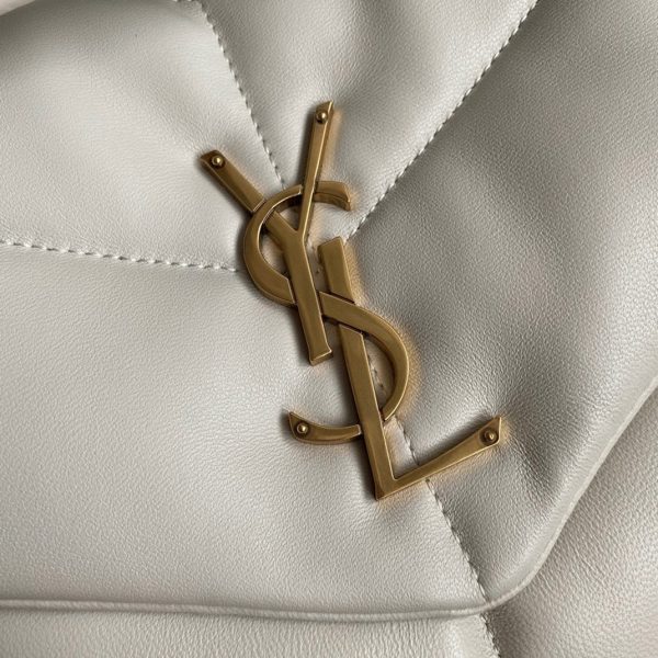 Sac Saint Laurent Puffer Medium à Chaîne en Cuir d’Agneau Blanc – Image 5