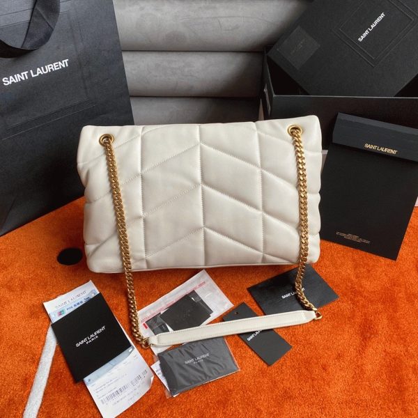 Sac Saint Laurent Puffer Medium à Chaîne en Cuir d’Agneau Blanc – Image 4