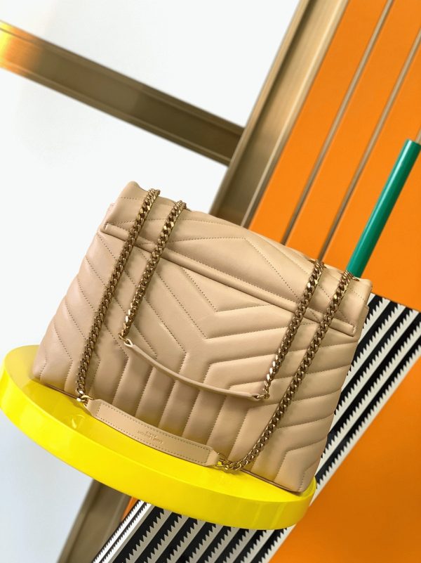 Imitation Sac Saint Laurent LouLou Medium à Chaîne en Beige – Image 2