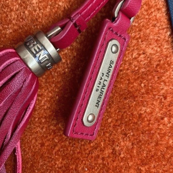 Fausse Sacoche Saint Laurent Lou Camera en Rouge – Image 9