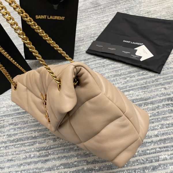 Sac Saint Laurent Puffer Medium à Chaîne en Cuir d’Agneau Beige – Image 5
