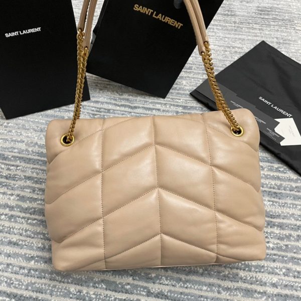 Sac Saint Laurent Puffer Medium à Chaîne en Cuir d’Agneau Beige – Image 2