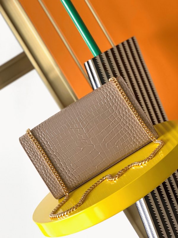 Réplique Sac Saint Laurent Kate Medium à Frange en Cuir Embossé Crocodile Beige – Image 10
