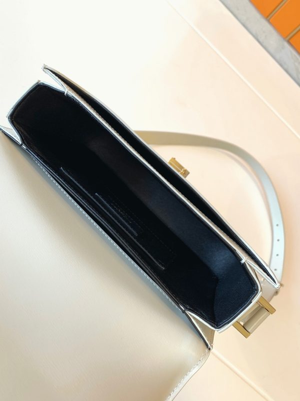 Sac Saint Laurent Solferino Medium en Cuir de Veau Blanc – Image 7
