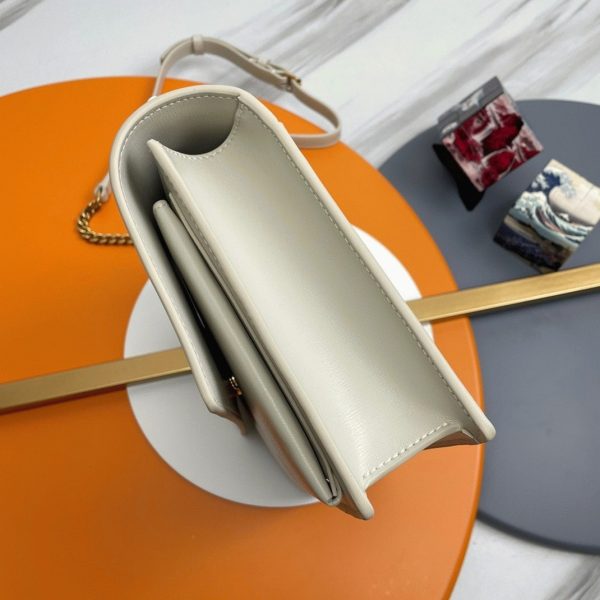Sac Saint Laurent Sunset Medium avec Poignée en Cuir de Veau Blanc – Image 3