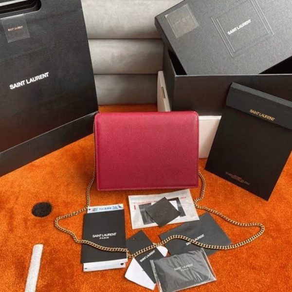 Fausse Sacoche Saint Laurent Cassandra Medium à Chaîne en Rouge – Image 5