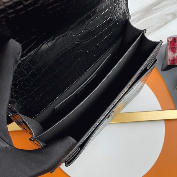 Sac Saint Laurent Sunset Medium à Chaîne Noir Intégral en Cuir Embossé Crocodile – Image 10
