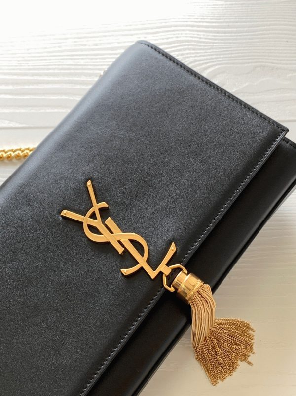 Réplique Sac Saint Laurent Kate Small à Chaîne en Noir – Image 7