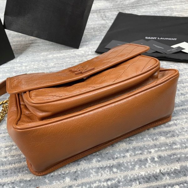 Réplique Sac Saint Laurent Niki Medium à Chaîne en Marron – Image 6