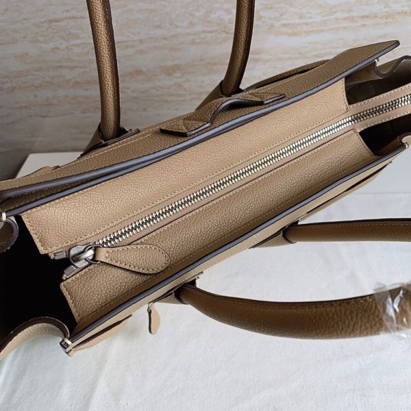 Réplique Celine Mini Luggage Fourre-tout Sac en dune – Image 8