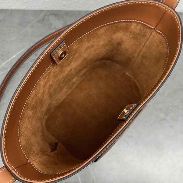Faux Celine Petit Bucket Cuir Triomphe en marron cuir de veau – Image 4